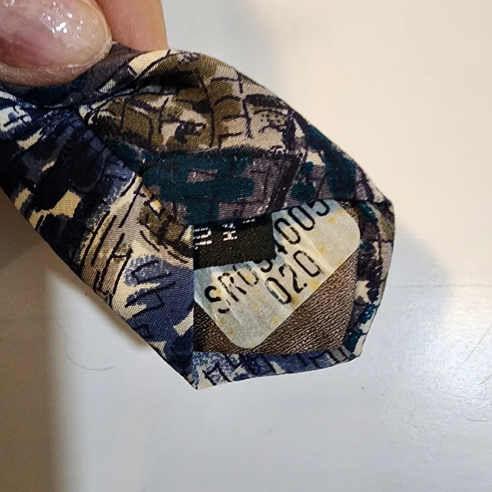 SECOURS Abstract Blue and Gray Silk  Tie
